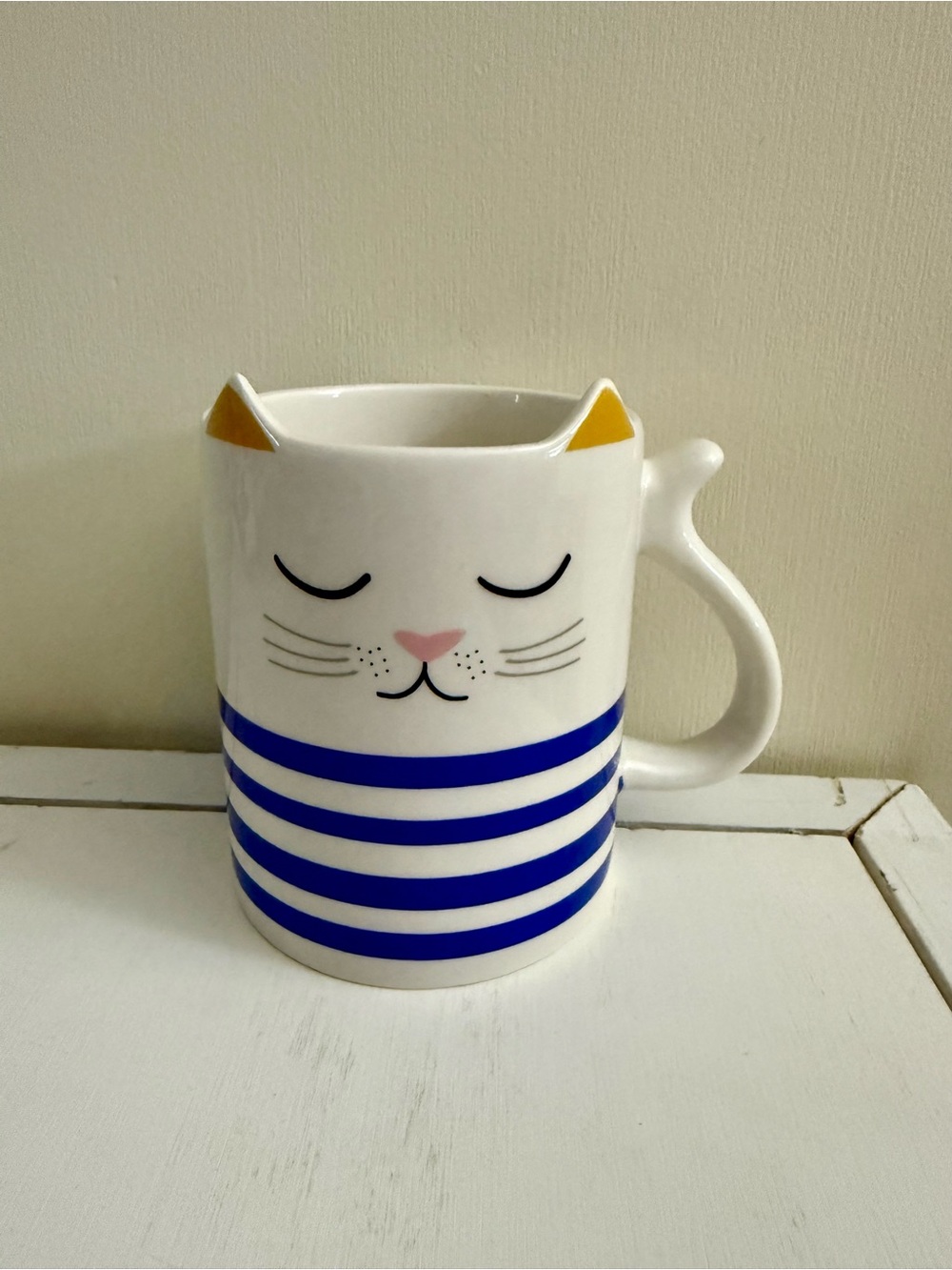 Park Lane Ceramic Cat Mug - White with Blue Stripes and Gold Ears